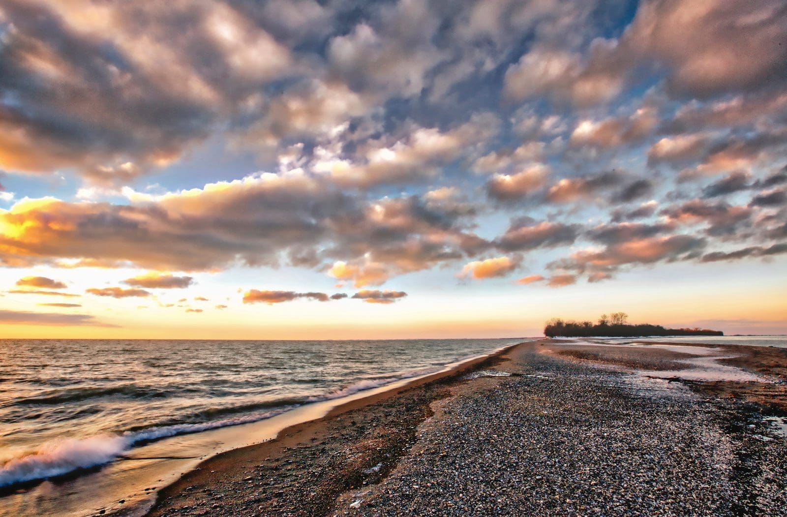 Waves of support for Great Lakes