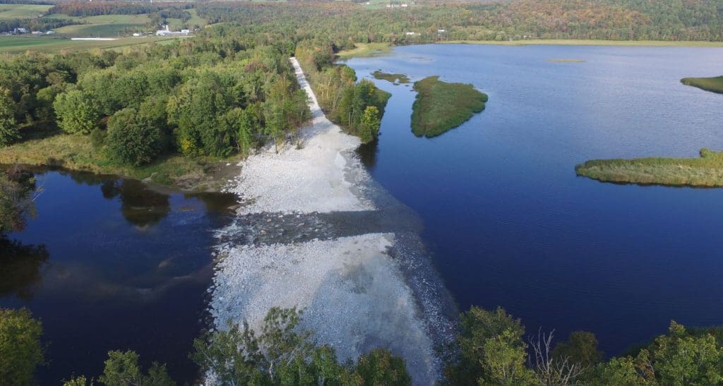 Aerial view of dam at Étang Stater wetland