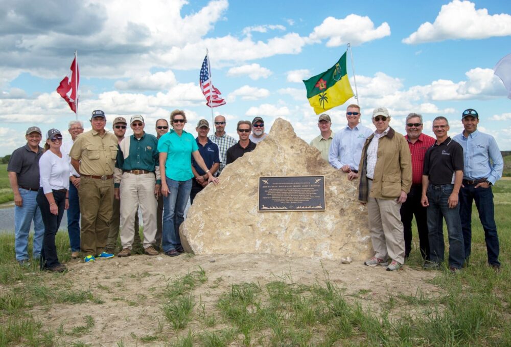 DUC’s Reineke A. project in Saskatchewan’s Dana Hills was dedicated to three generous donors who together provided $9 million in support of wetland habitat conservation in the Canadian Prairies.  