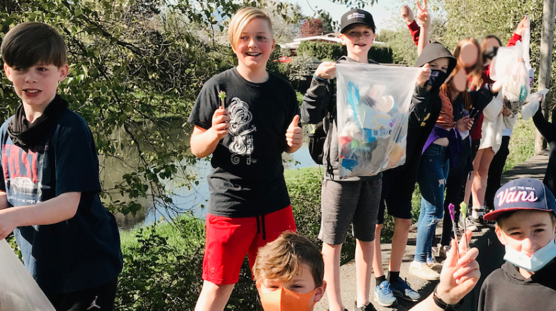 Chilliwack Middle School students clean up Hope Slough