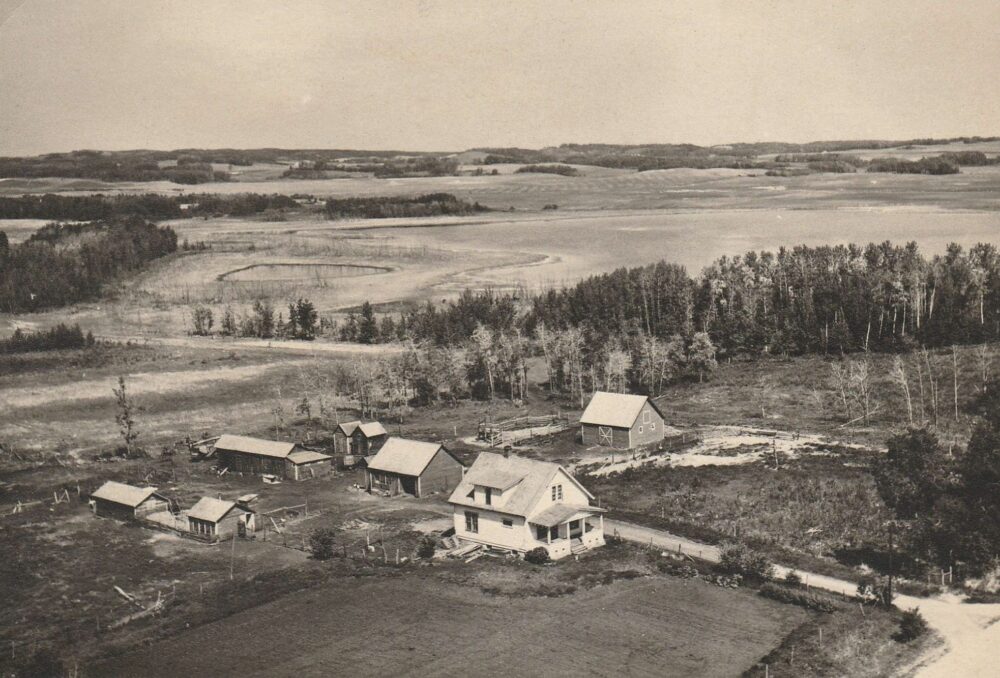 Elsie’s Place, a 200-acre (80-hectare) plot of pasture, hillocks and prairie potholes near Bashaw, Alta. As it appeared prior to 1963 when a large fire levelled about a third of the yard.