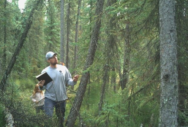 Lessons in conservation: Making wetland field trips a family affair