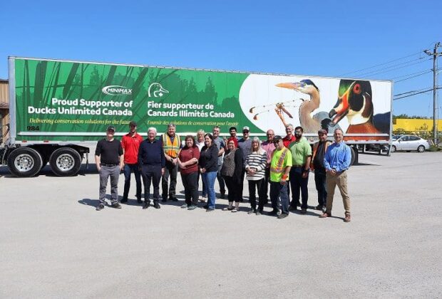 That’s a wrap! Minimax Express tractor trailer spreading DUC conservation message in Ontario and Quebec