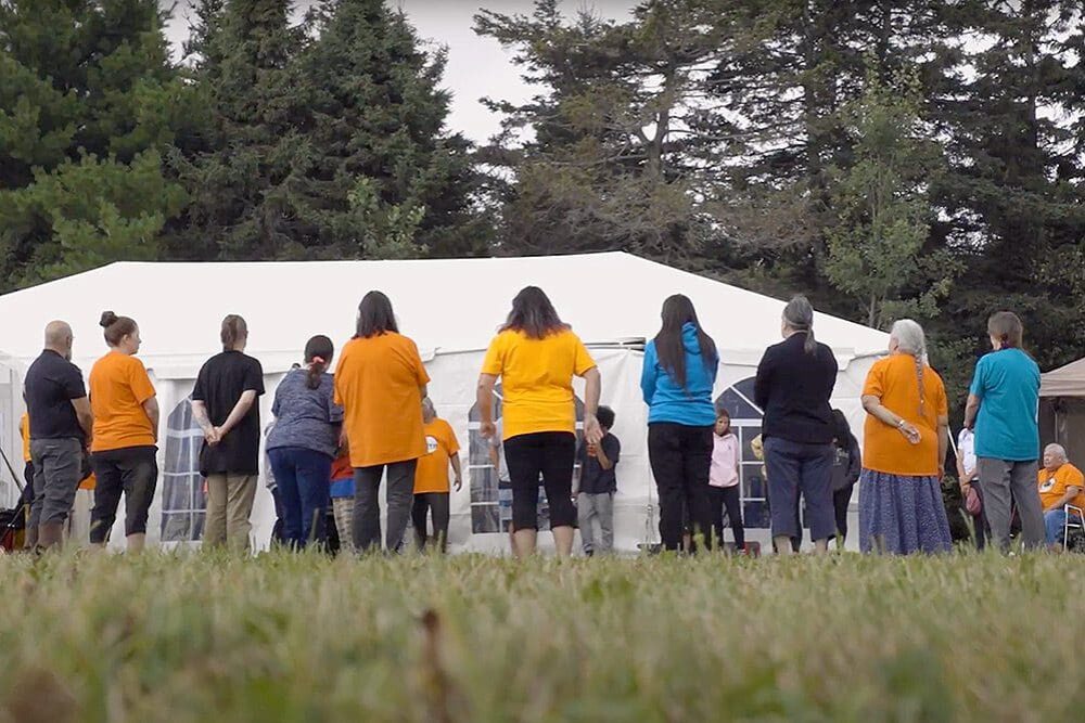 Participants from the 2022 Culture Camp gather at Beaubassin Research Station 