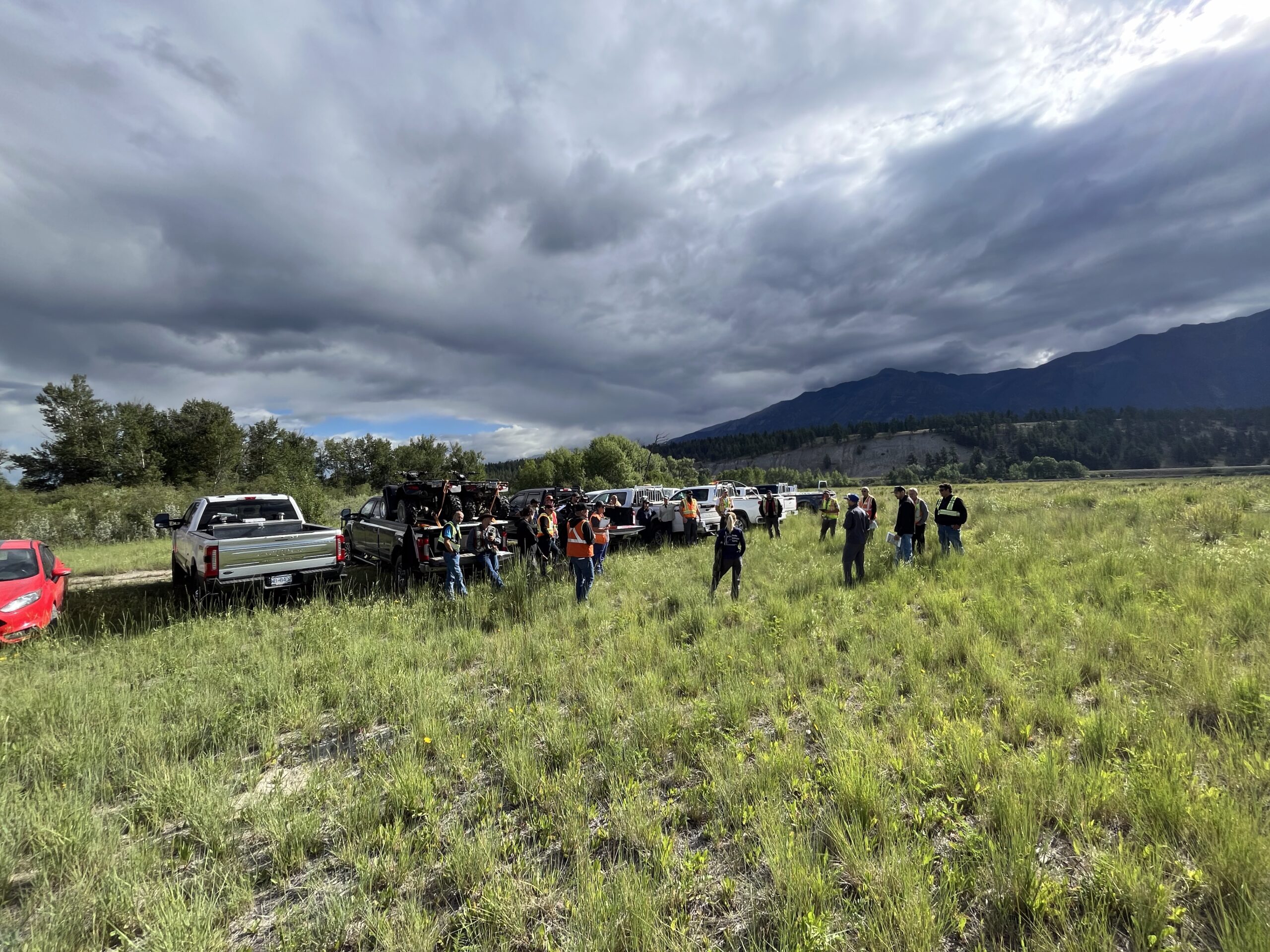North Bummers with people working