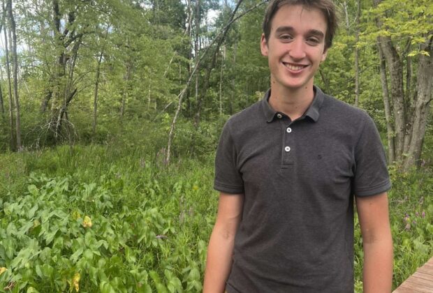 École  secondaire Louis-Joseph-Papineau student Thomas Dansereau wins Ducks Unlimited Canada scholarship