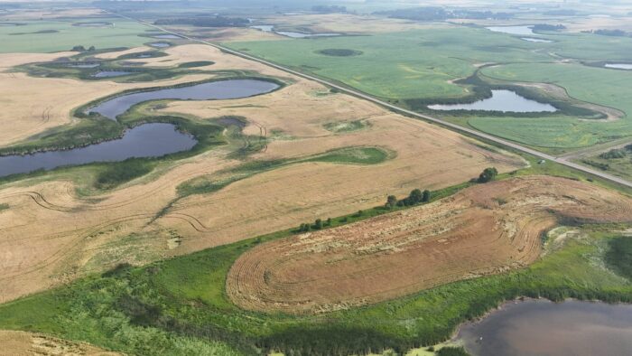 Aerial view of Burgess RCLP project near Minnedosa, Manitoba. Credit: Scott Henowitch