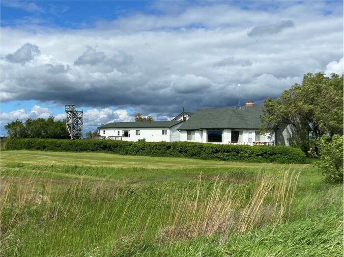 Historic lodge at East Meadows Ranch